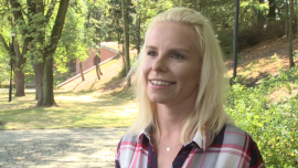 Alicja Janosz: Rozpoczęliśmy pracę nad płytą w najlepszym studiu nagrań w tej części Europy. Zależy mi na światowym brzmieniu Muzyka, LIFESTYLE - Alicja Janosz wraca z nową płytą. Krążek utrzymany w stylistyce lat 60. ma się ukazać na początku 2016 roku. Wokalistka nie ukrywa, że nagranie nowego albumu było dla niej sporym wyzwaniem, zwłaszcza finansowym. Zależało jej bowiem na profesjonalnym, światowym brzmieniu. Płyta powstawała więc w jednym z najlepszych studiów nagrań w Europie.