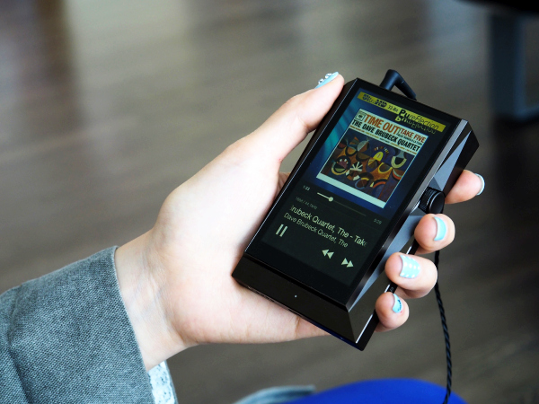 Astell&Kern AK380 ” Odtwarzacz Pro Audio ” bez kompromisów