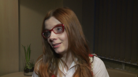 Dorota Osińska: nie tak łatwo jest wystąpić w telewizji, nie będąc celebrytką Muzyka, LIFESTYLE - Nie jest łatwo odnieść sukces – twierdzi Dorota Osińska. Wierzy jednak w powodzenie na koncercie preselekcyjnym do Eurowizji 2016. Twierdzi, że jej atutem jest świetna piosenka i umiejętność śpiewania na żywo. Artystka uważa, że znajduje się obecnie w dobrym momencie kariery – zaśpiewała w duecie z José Carrerasem i nagrywa płytę z Rickiem Allisonem.