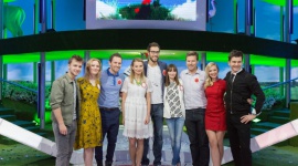 Jerzy Janowicz, Mariusz Czerkawski i Joanna Moro w TVP 2 Kocham Cię, Polsko! Gwiazdy, LIFESTYLE - Większość z widzów uważnie śledzi i kibicuje swoim drużynom, prowadzonym przez Tomasza Kammela i Macieja Musiała. Kto tym razem okaże się lepszy w ogniu pytań Basi Kurdej-Szatan? Komu koło fortuny przyniesie szczęście?