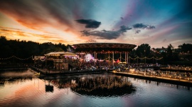 Premiera nowych, innowacyjnych struktur Neptunsa na festiwalu Tommorowland Muzyka, LIFESTYLE - Neptunus, firma specjalizująca się w dostarczniu tymczasowych konstrukcji na eventy, zaprezentowała swoje najnowsze, innowacyjne rozwiązanie – Salacia – podczas festiwalu muzycznego Tomorrowland.