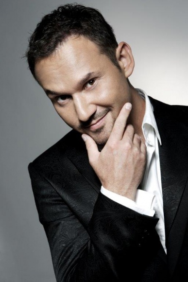 Mariusz Kwiecień i Joanna Woś w Filharmonii Łódzkiej Muzyka, LIFESTYLE - Już 27 stycznia w Filharmonii Łódzkiej odbędzie się wyjątkowy koncert. Na scenie pojawi się Mariusz Kwiecień - artysta należący do ścisłej, światowej czołówki śpiewaków operowych, a towarzyszyć mu będzie znana sopranistka – Joanna Woś. Mecenasem Gali Operowej jest Atlas.